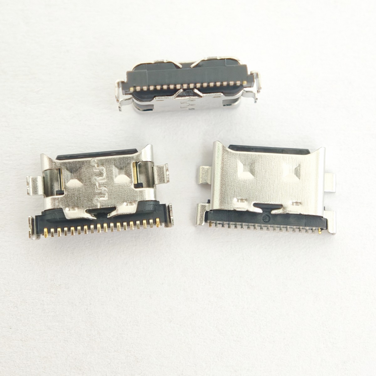 10-50Pcs USB Charger Charging  - огляд і ціна Controller Charging Dock
